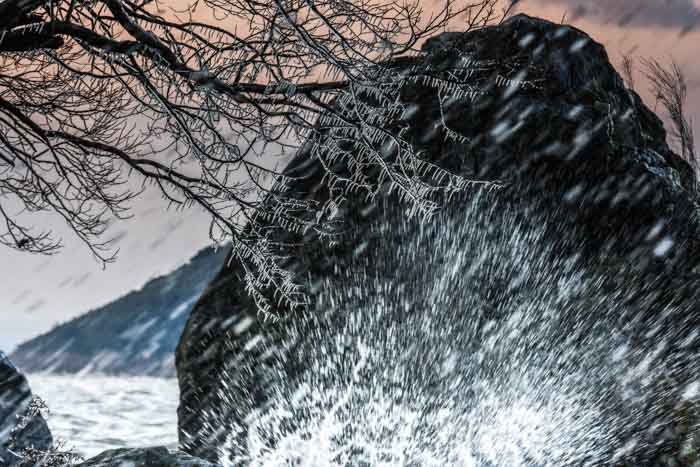 デジタルカメラマガジン2023年1月号、風景写真（冬部門）フォトコンテスト最優秀賞作品「和的厳寒風景」