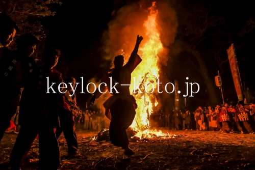 滋賀県近江八幡市、日牟禮八幡宮。近江八幡左義長まつり　画像 滋賀県近江八幡市の鍵屋、キー・ロック・サービス湖東・湖北エリア出張所